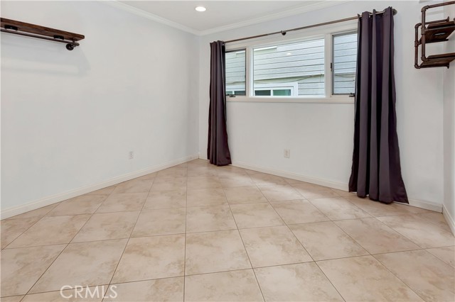 176 Sunset Terrace, Laguna Beach CA: https://media.crmls.org/medias/21f084c1-dd57-4769-8a7f-560c6df962f0.jpg