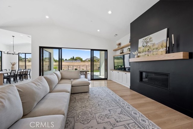 Detail Gallery Image 13 of 74 For 2064 Westhampton Dr, Arroyo Grande,  CA 93420 - 4 Beds | 4/1 Baths