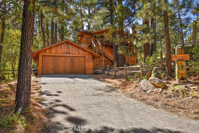 Detail Gallery Image 1 of 42 For 740 Cove Dr, Big Bear Lake,  CA 92315 - 3 Beds | 2 Baths