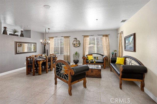 Image 3 for 11024 Sea Jade Ln, Fontana, CA 92337