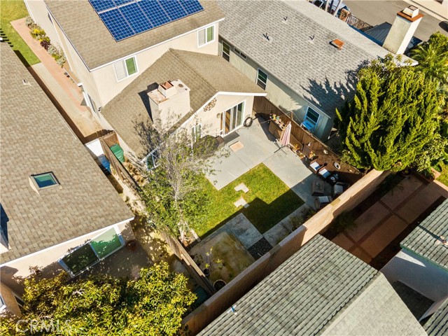 Detail Gallery Image 40 of 43 For 706 Oceanhill, Huntington Beach,  CA 92648 - 3 Beds | 2/1 Baths