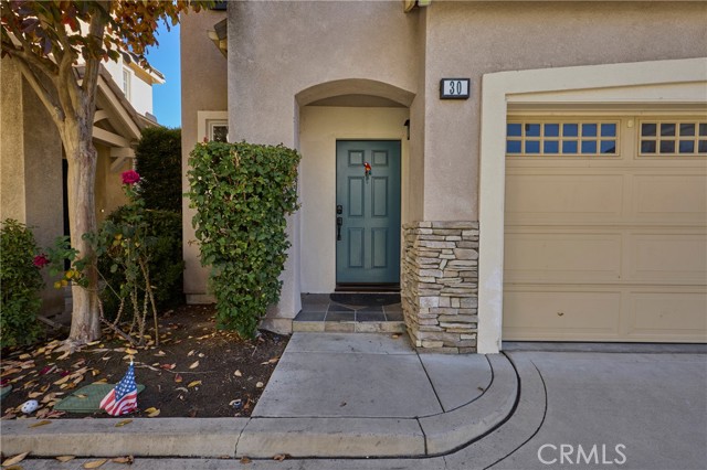 Detail Gallery Image 2 of 38 For 30 Bloomfield Ln, Rancho Santa Margarita,  CA 92688 - 3 Beds | 2/1 Baths