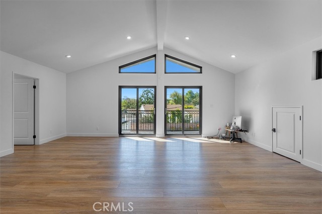 6334 Riggs Place, Los Angeles CA: https://media.crmls.org/medias/21f257ae-b25b-4406-bdf8-a91193c313e9.jpg