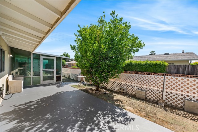 Detail Gallery Image 21 of 30 For 881 Majela Ln, Hemet,  CA 92543 - 2 Beds | 2 Baths