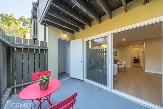 Detail Gallery Image 17 of 28 For 4810 Hollow Corner Rd #144,  Culver City,  CA 90230 - 2 Beds | 2 Baths