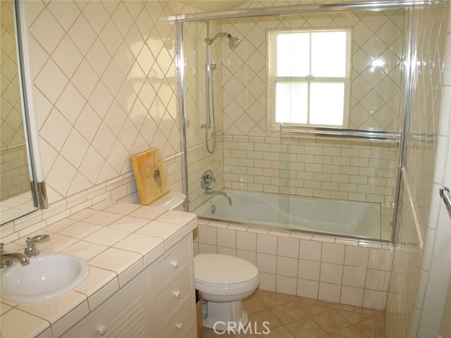 Detail Gallery Image 9 of 16 For 1610 Park Ave, Newport Beach,  CA 92662 - 3 Beds | 2 Baths