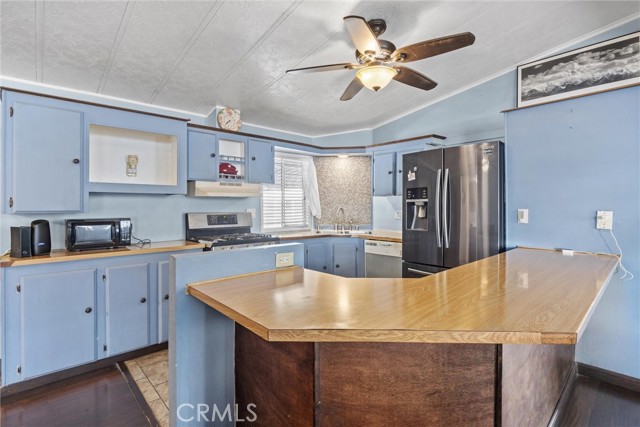 Detail Gallery Image 22 of 40 For 4 Dogwood Ln, Bakersfield,  CA 93308 - 3 Beds | 2 Baths