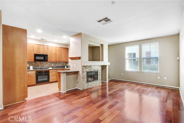 Detail Gallery Image 6 of 35 For 30505 Canyon Hills #2505,  Lake Elsinore,  CA 92532 - 3 Beds | 2/1 Baths