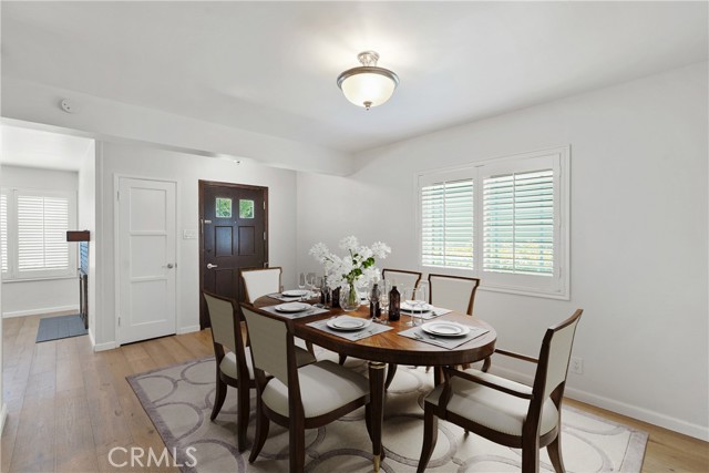 Detail Gallery Image 5 of 52 For 1713 N Pepper St, Burbank,  CA 91505 - 3 Beds | 2 Baths