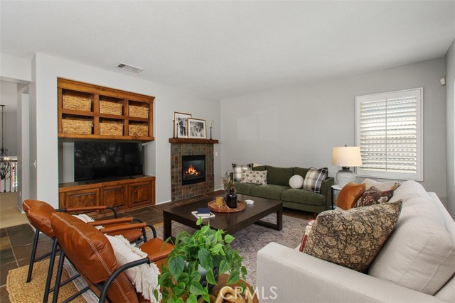 Detail Gallery Image 9 of 38 For 33293 Manchester Rd, Temecula,  CA 92592 - 4 Beds | 2/1 Baths