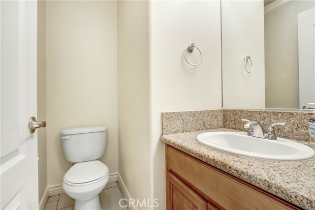 Detail Gallery Image 9 of 21 For 1172 E Grand Ave, Pomona,  CA 91766 - 4 Beds | 2 Baths