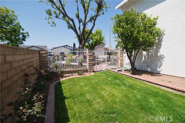 Detail Gallery Image 16 of 25 For 29264 Deep Shadow Dr, Agoura Hills,  CA 91301 - 4 Beds | 3 Baths
