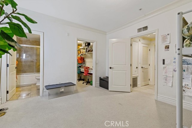 Detail Gallery Image 25 of 31 For 12026 Hoffman Steet #101,  Studio City,  CA 91604 - 3 Beds | 3 Baths