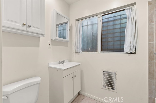 Detail Gallery Image 42 of 58 For 1406 N Vista St, Los Angeles,  CA 90046 - – Beds | – Baths