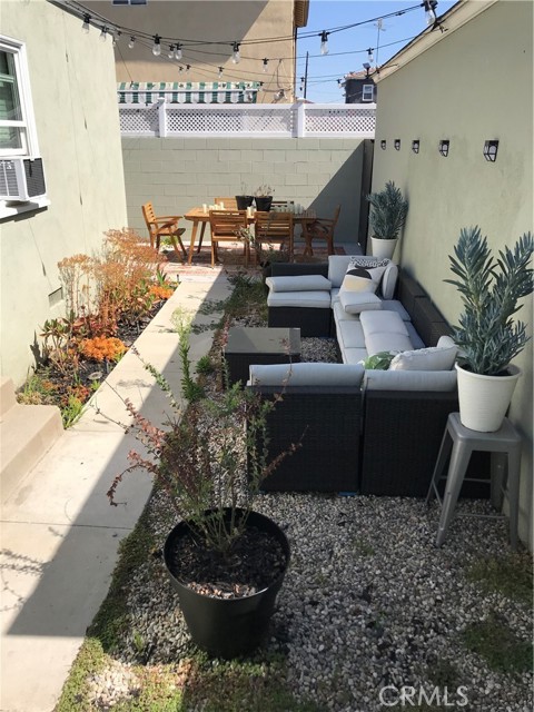 Detail Gallery Image 12 of 13 For 1502 Ocean Park, Santa Monica,  CA 90405 - – Beds | – Baths