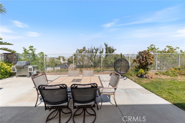 Detail Gallery Image 23 of 36 For 16673 Carob Ave, Chino Hills,  CA 91709 - 5 Beds | 3 Baths