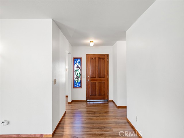 Detail Gallery Image 3 of 35 For 12635 Sorrel Dr, Apple Valley,  CA 92308 - 3 Beds | 3 Baths