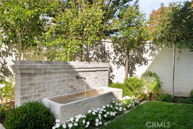 Detail Gallery Image 29 of 34 For 7 Vintage, Newport Beach,  CA 92660 - 4 Beds | 3/1 Baths