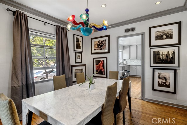 Detail Gallery Image 15 of 33 For 1701 Pier Ave, Santa Monica,  CA 90405 - 4 Beds | 2/1 Baths