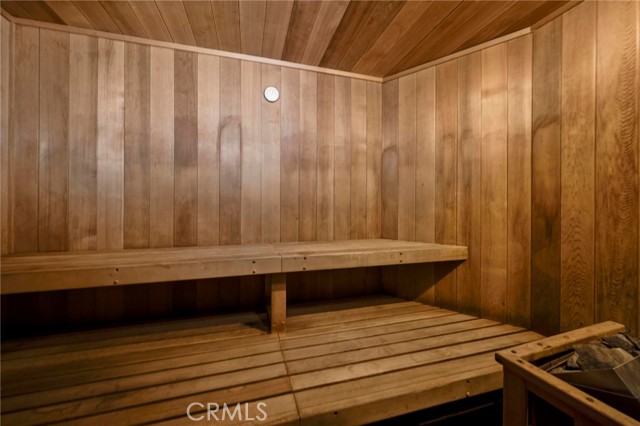 Detail Gallery Image 32 of 37 For 19350 Sherman Way #338,  Reseda,  CA 91335 - 2 Beds | 2 Baths