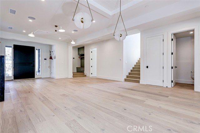 1825 Pacific Avenue, Manhattan Beach, California 90266, 5 Bedrooms Bedrooms, ,5 BathroomsBathrooms,Residential,Sold,Pacific,SB21268855