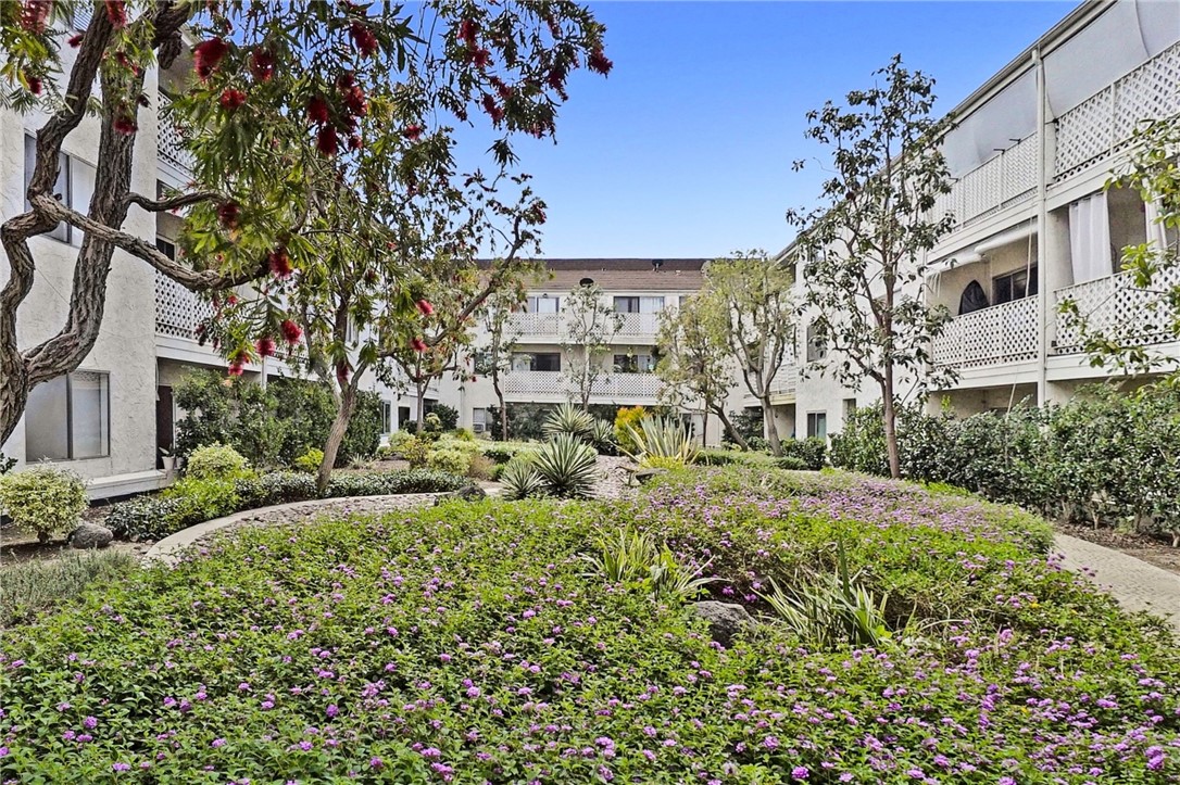 Detail Gallery Image 15 of 20 For 3565 Linden Ave #164,  Long Beach,  CA 90807 - 1 Beds | 1 Baths