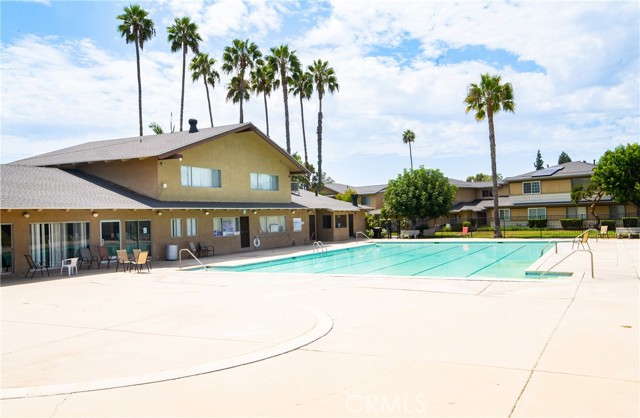 12909 Joshua Lane, Norwalk CA: https://media.crmls.org/medias/21fa1752-fd27-4857-8016-ef8a54f1b47e.jpg