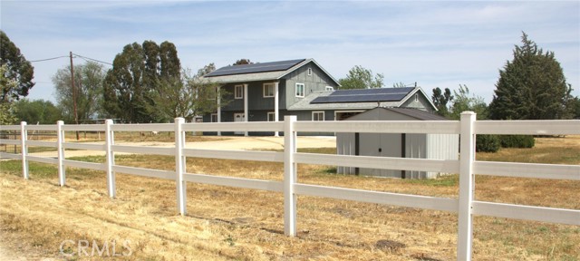 Detail Gallery Image 4 of 33 For 5640 Whispering Oak Way, Paso Robles,  CA 93446 - 4 Beds | 3 Baths