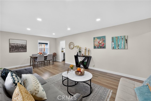 Detail Gallery Image 6 of 34 For 9602 Florpark, Pico Rivera,  CA 90660 - 3 Beds | 2 Baths