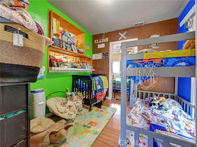 Detail Gallery Image 10 of 19 For 22235 Forest, Cedarpines Park,  CA 92322 - 1 Beds | 1 Baths