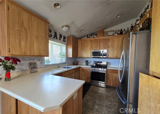 4880 Klamath Road, Kelseyville CA: https://media.crmls.org/medias/21fcb0e8-fb6c-4152-b564-82301f44a118.jpg