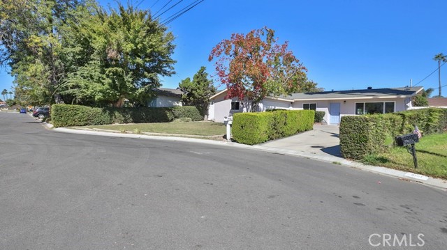 Image 2 for 3303 W Thornton Ave, Anaheim, CA 92804