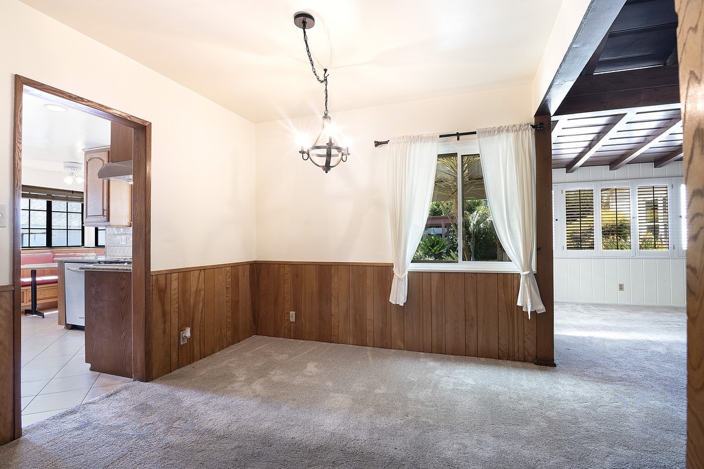 Detail Gallery Image 12 of 31 For 341 S Mariposa St, Burbank,  CA 91506 - 3 Beds | 2 Baths