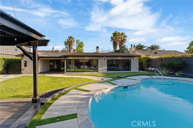 Detail Gallery Image 40 of 41 For 23103 Leonora, Woodland Hills,  CA 91367 - 3 Beds | 3 Baths