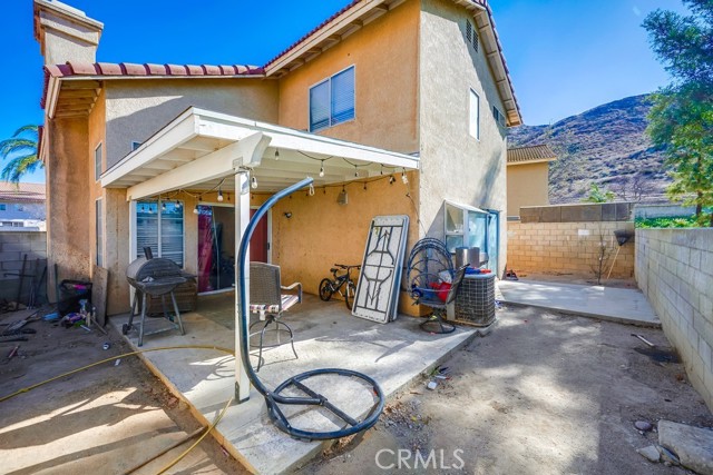 11484 Lime Orchard Lane, Fontana CA: https://media.crmls.org/medias/21fef4f5-1a97-4259-bf5d-8588aa7ba613.jpg