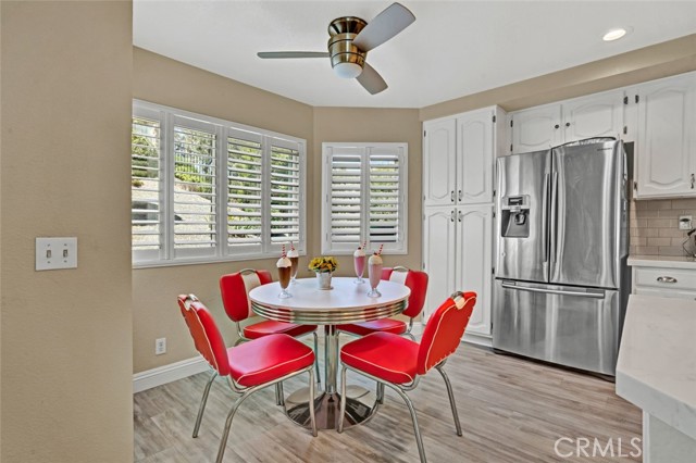 Detail Gallery Image 15 of 41 For 39309 via Monserate, Murrieta,  CA 92563 - 3 Beds | 2/1 Baths