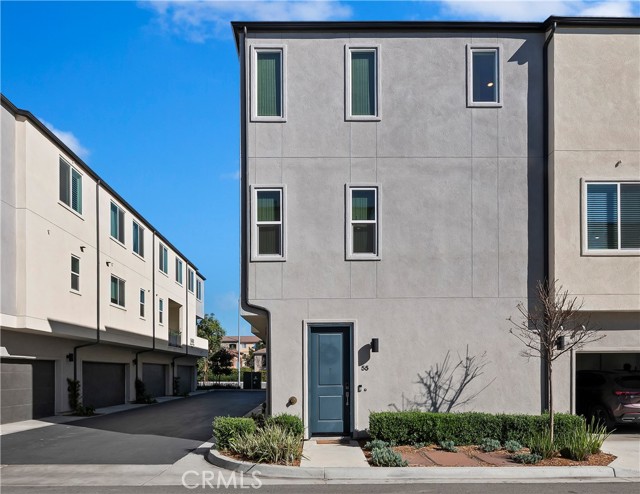 Detail Gallery Image 3 of 33 For 5494 Seacliff Pl #55,  San Diego,  CA 92154 - 2 Beds | 2/1 Baths