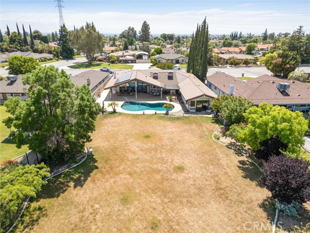 Detail Gallery Image 64 of 73 For 4712 Panorama Dr, Bakersfield,  CA 93306 - 4 Beds | 2/1 Baths