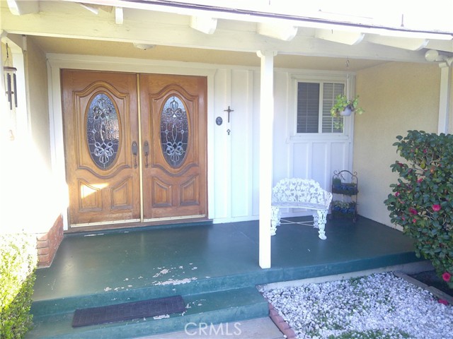 Detail Gallery Image 3 of 18 For 1116 N Old Mill, Azusa,  CA 91702 - 3 Beds | 2 Baths