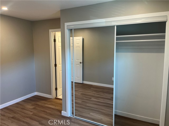 9335 Chimney Rock Lane, El Cajon CA: https://media.crmls.org/medias/22042040-8742-498d-9372-bf858c16c02d.jpg