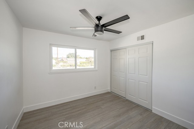Detail Gallery Image 15 of 24 For 1069 Erringer Rd, Simi Valley,  CA 93065 - 4 Beds | 2 Baths