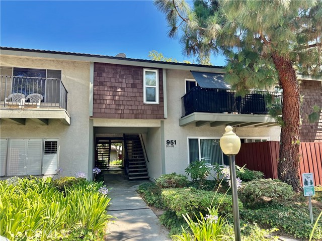 951 S Idaho ST Unit: 83