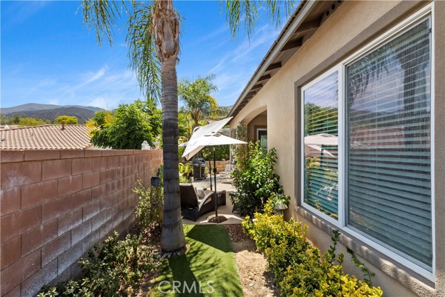 Detail Gallery Image 33 of 71 For 24098 Boulder Oaks Dr, Corona,  CA 92883 - 2 Beds | 2 Baths