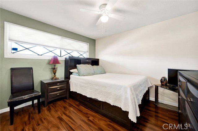 Detail Gallery Image 18 of 28 For 1706 E Retford, Covina,  CA 91724 - 3 Beds | 3 Baths