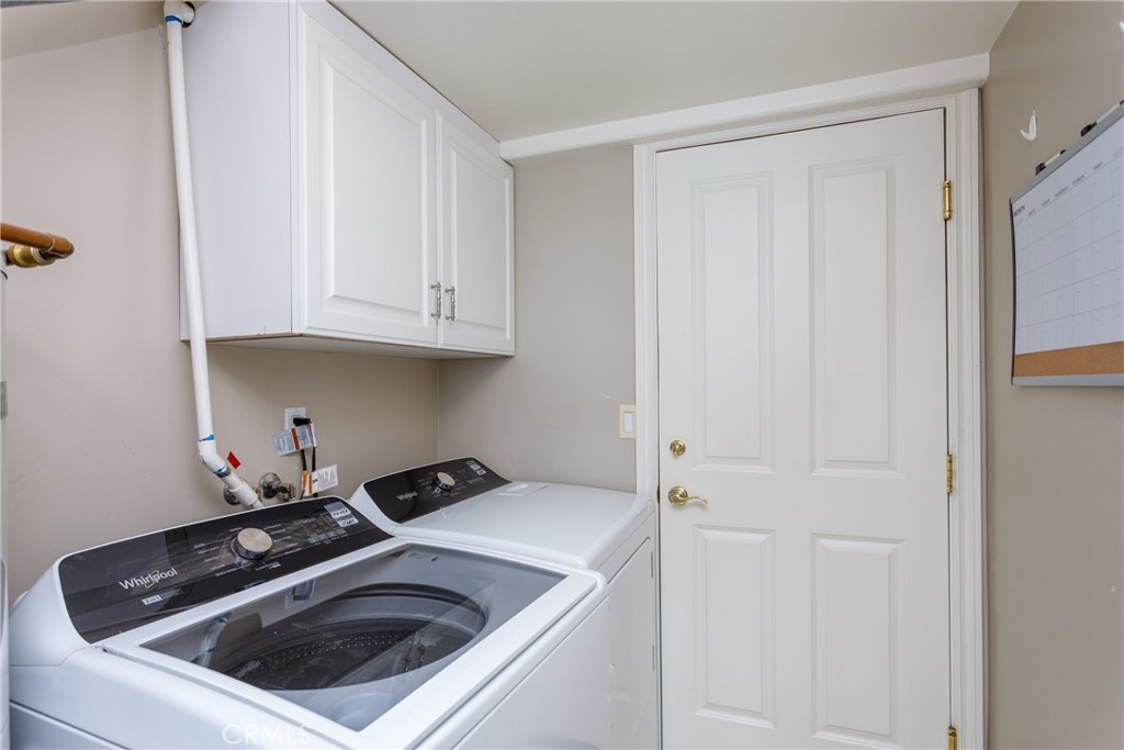575 Nyes Place