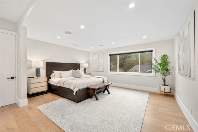 4609 Louise Avenue, Encino CA: https://media.crmls.org/medias/220788f9-bbd9-4a6e-8ea3-d9ec39410499.jpg