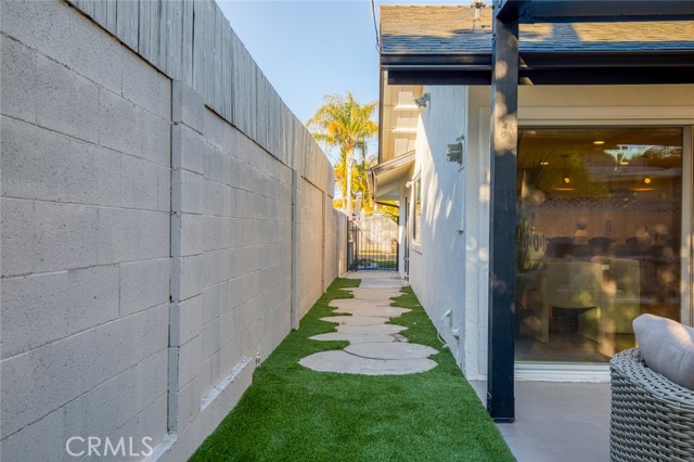 Detail Gallery Image 36 of 42 For 15361 Pickford St, Westminster,  CA 92683 - 3 Beds | 3 Baths