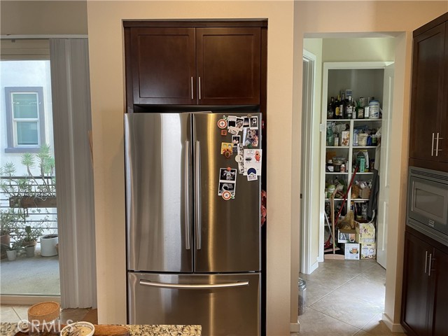 1818 Coastal Way, Costa Mesa CA: https://media.crmls.org/medias/2208236c-0c64-4d43-8556-538aa9a02b31.jpg