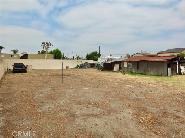 10505 Artesia Blvd., Bellflower CA: https://media.crmls.org/medias/2208ad93-1898-4419-8f61-0cb6047ada7b.jpg