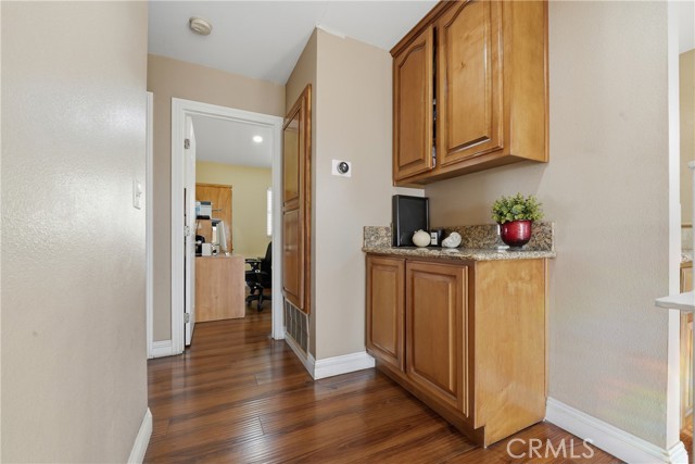 Detail Gallery Image 18 of 41 For 4505 Santa Ana #C,  Cudahy,  CA 90201 - 3 Beds | 3 Baths